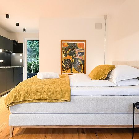 Garden Apartment Untermuehle ブレッサノーネ エクステリア 写真